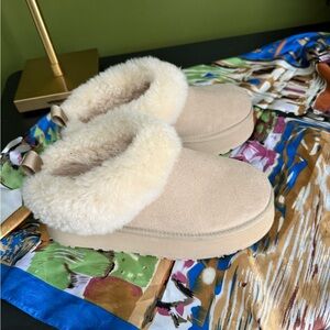 UGG Tan and Cream Women's Slippers